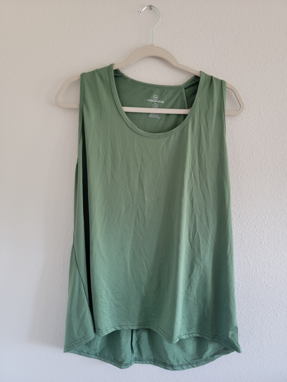 BOGO Real Essentials Green Crossback Keyhole Athletic Tank Top Size XL